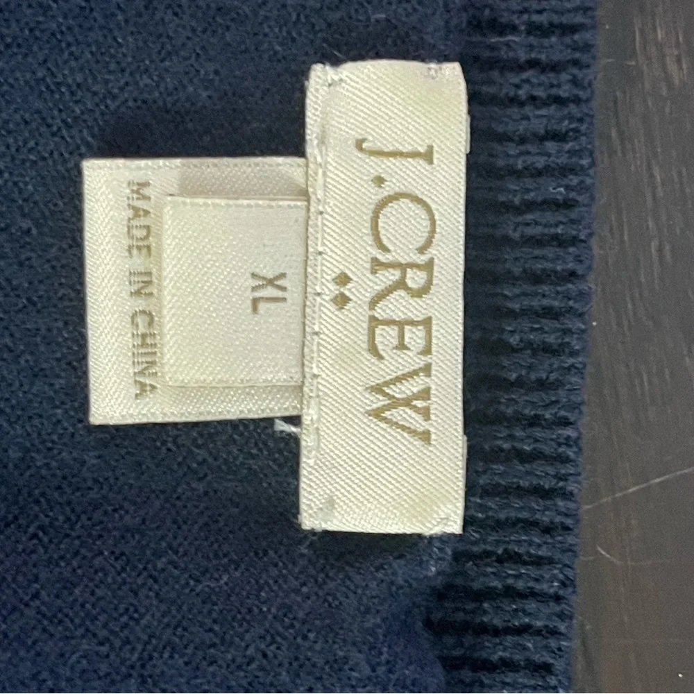 J Crew Navy XL Cotton V-neck sweater-tee - Picture 6 of 9